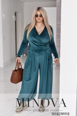 Костюм №950-смарагдовий